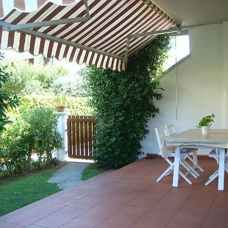 Villetta Cinquale Versilia Buitenkant foto
