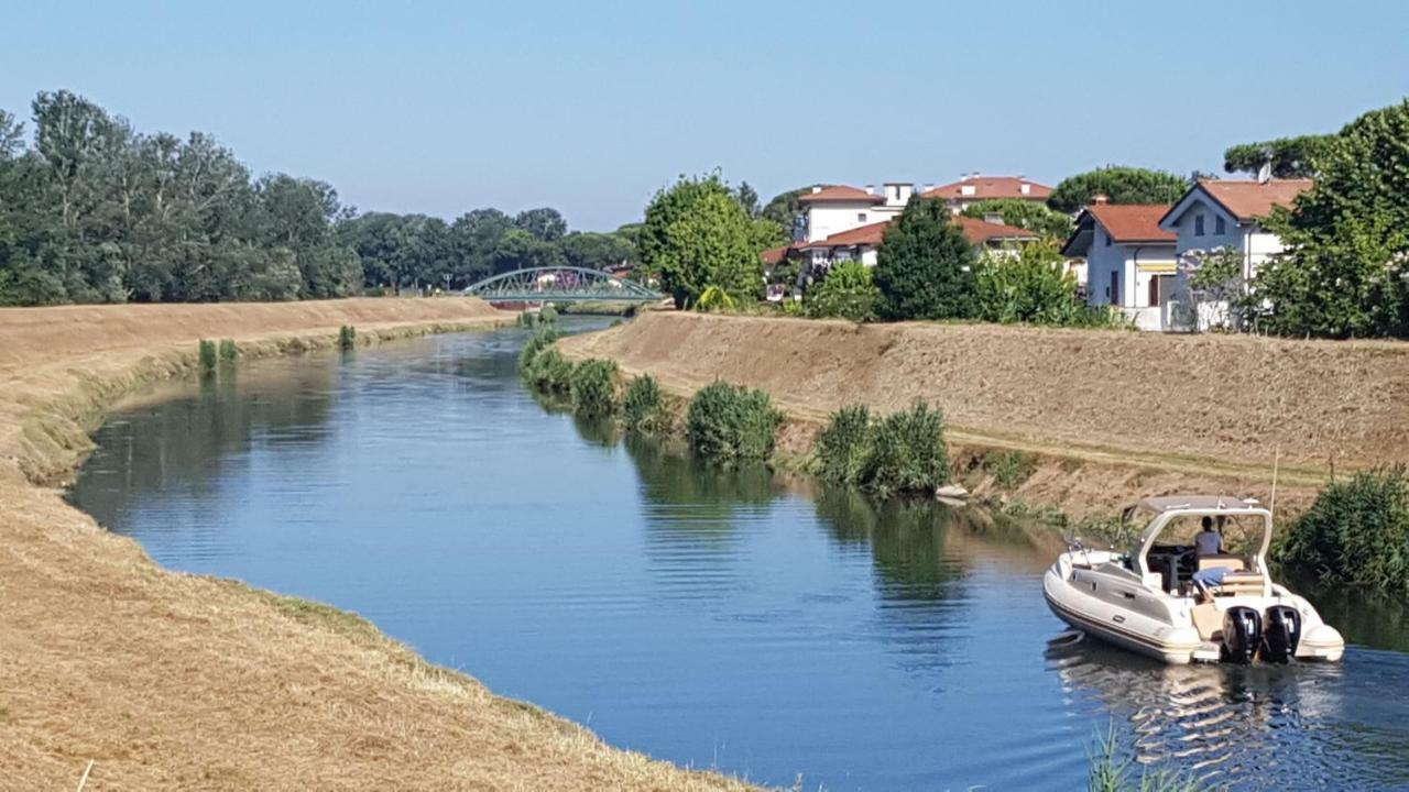 Villetta Cinquale Versilia Buitenkant foto