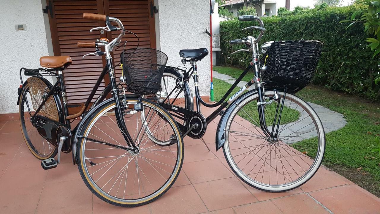 Villetta Cinquale Versilia Buitenkant foto